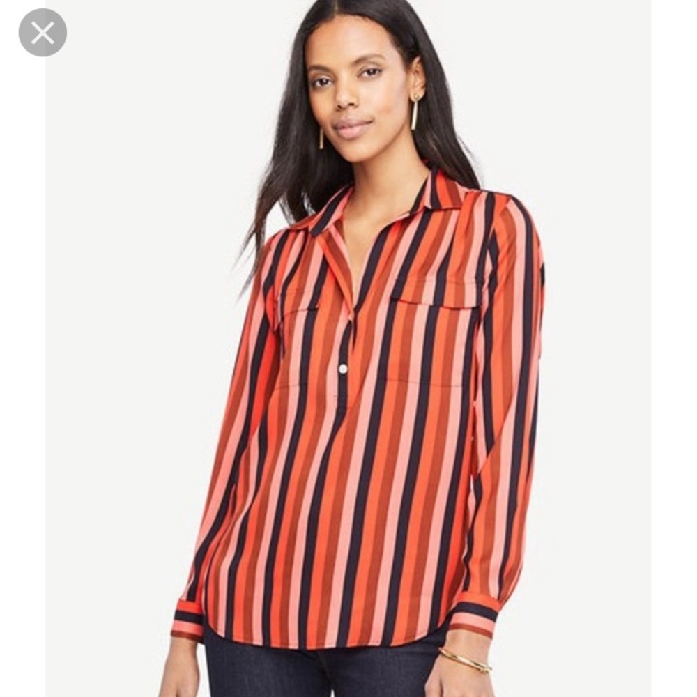 Ann Taylor red striped camp shirt medium M